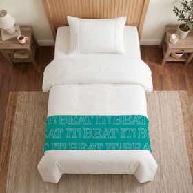 Beat Repeat Turquoise Custom Bed Runner - Canvas 8