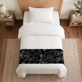 Loose Moves Black Custom Bed Runner - Canvas 4